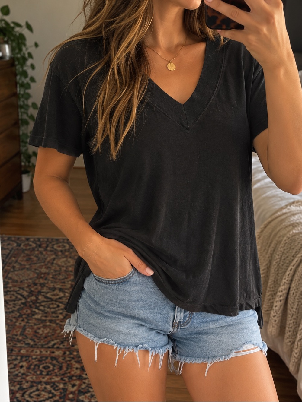 aerie Washed Oversized V-Neck Short Sleeve Tee in Black